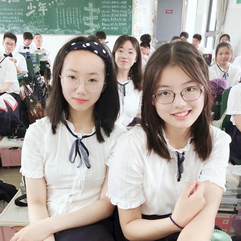c82ba7e92e4a4a279c2b8530aaebe84c.jpg