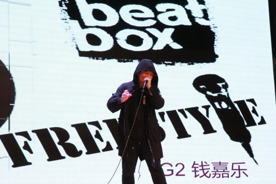 85e15f8bfc6845c0ad2b202e00322398.png